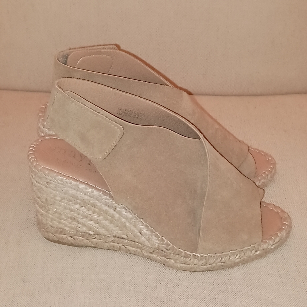 Maypol Taupe Wedges Handmade In Spain 38 New Condition